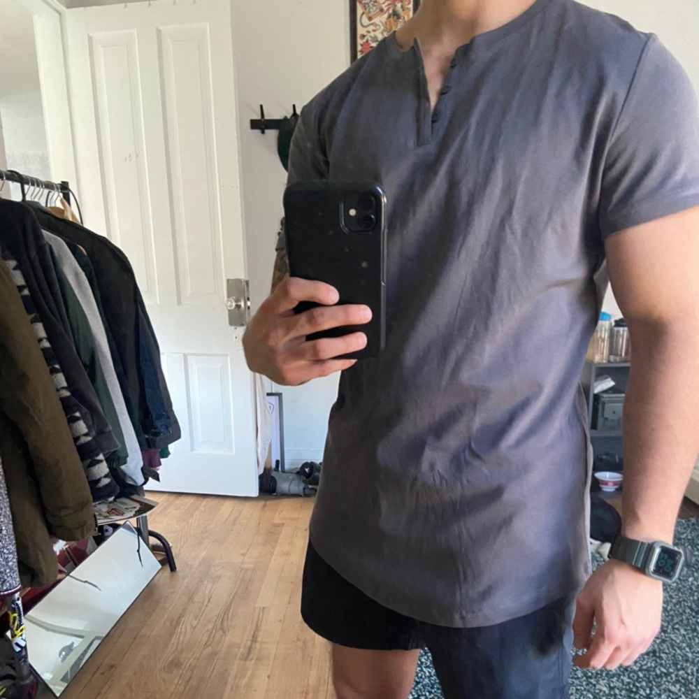 Alphalete henley grey size medium